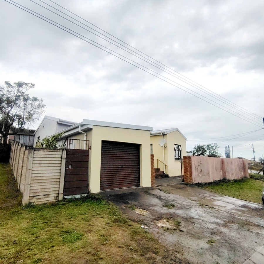 5 Bedroom Property for Sale in Mdantsane Nu 3 Eastern Cape